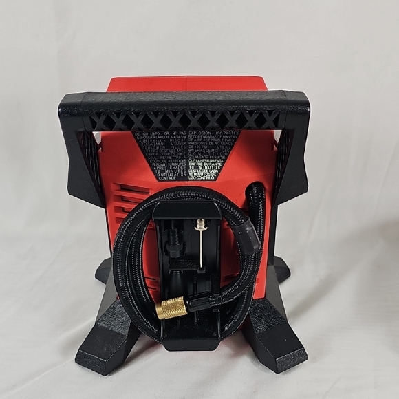 Milwaukee M12 Compact Inflator with Battery and Charger - Picture 3 of 11